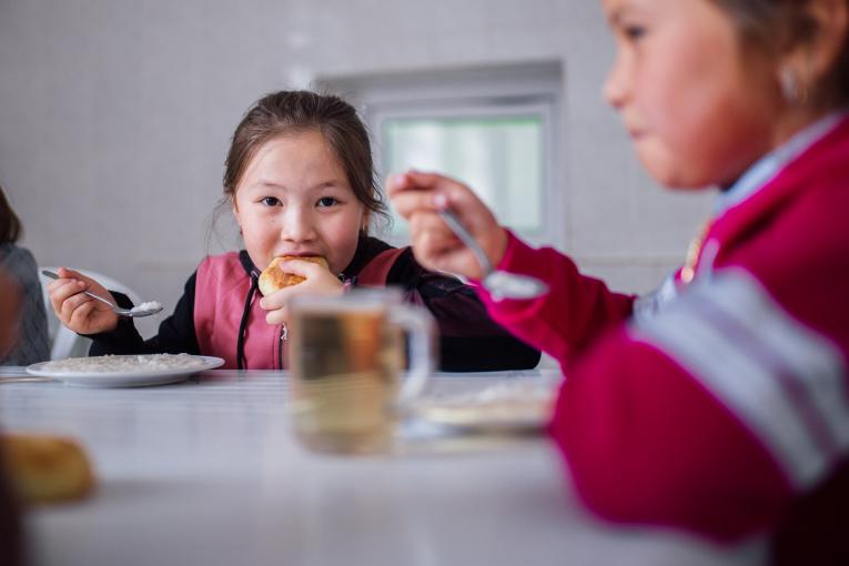 Nutrition crisis looms as more than 39 billion in-school meals missed since start of pandemic – UNICEF and WFP