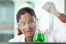 Role of women in leading scientific research increasing