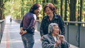 WHO launches new framework to support countries achieve integrated continuum of long-term care