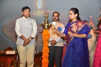 Dr Mansukh Mandaviya, Union Minister of Health and Family Welfare, inaugurates new OPD/IPD blocks at Lady Hardinge Medical College and Associated hospital at Delhi