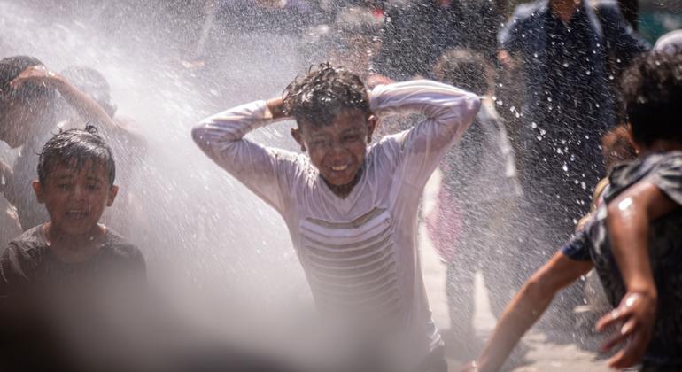 Heatwaves to impact almost every child on earth by 2050: UNICEF report