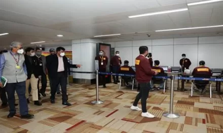 Dr. Mansukh Mandaviya reviews Arrangements for Screening and Testing of International Passengers at Indira Gandhi International Airport, New Delhi