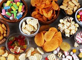 Study Finds Consumption of Unhealthy Snacks Elevates Risk of Strokes and Cardiovascular Disease