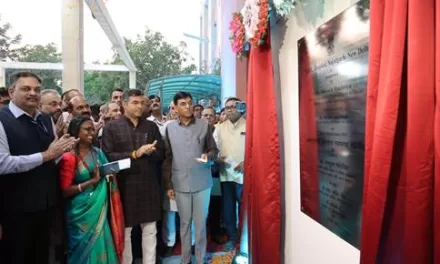 Dr. Mansukh Mandaviya unveils the Rural Health Training Centre (RHTC) Hospital in Najafgarh, Delhi