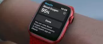 Apple Watch’s Pulse Oximeter Saves Passenger’s Life Mid-Air: London Doctor’s Heroic Act