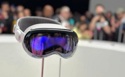 Report Forecasts Surge in Surgical Augmented Reality and Virtual Reality Adoption