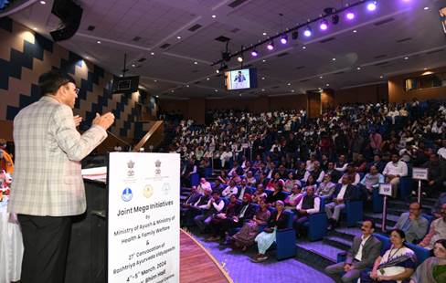 Dr Mansukh Mandaviya launches AYUSH-ICMR Advanced Centre for Integrated Health Research in AIIMS