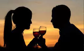 Study Suggests Couples Who Drink Together May Live Longer, U-M Researcher Finds