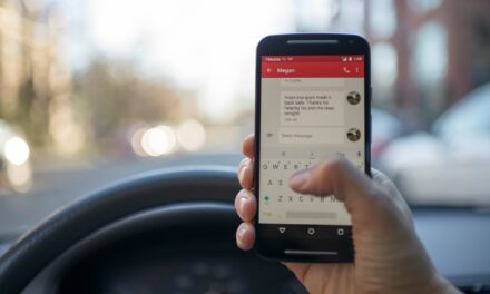 Feedback Plus Cash Incentives Reduce Phone Use While Driving, Researchers Discover