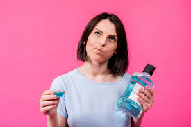 New Study Suggests Alcohol-Based Mouthwashes May Harm Oral Health