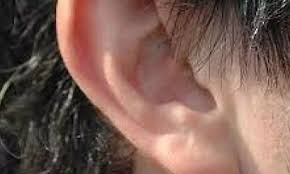 How to Spot and Talk About Hearing Loss in a Loved One