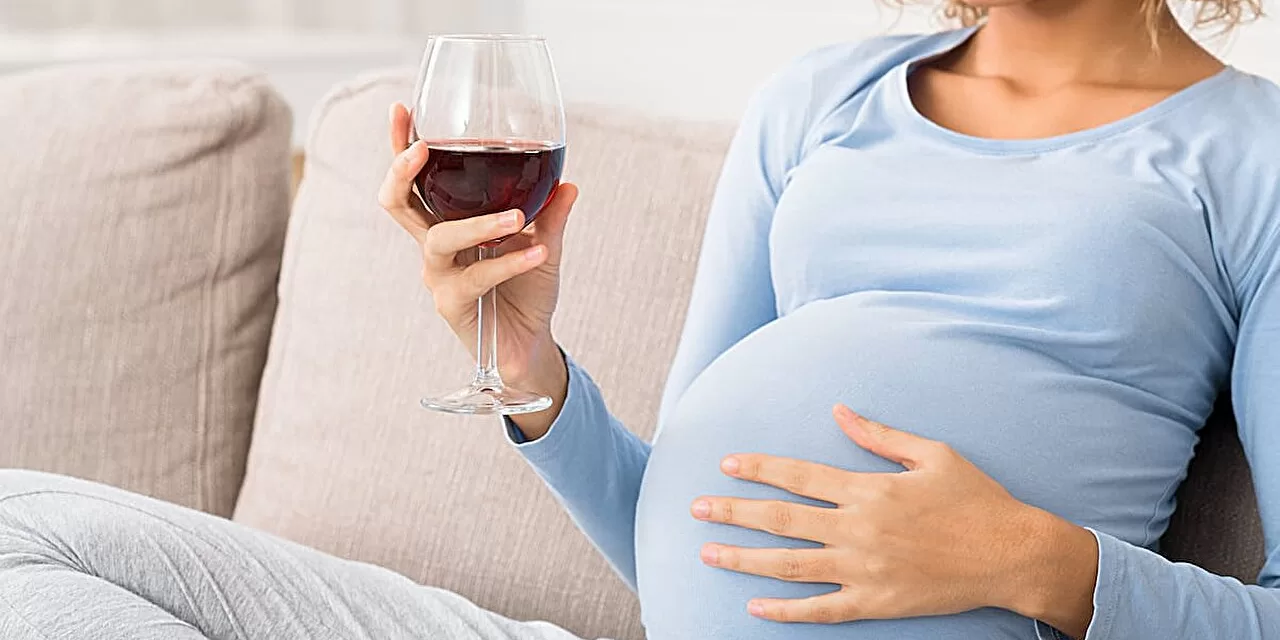 Even Low Levels of Alcohol Use During Pregnancy Linked to Changes in Unborn Babies