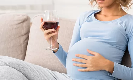 Even Low Levels of Alcohol Use During Pregnancy Linked to Changes in Unborn Babies