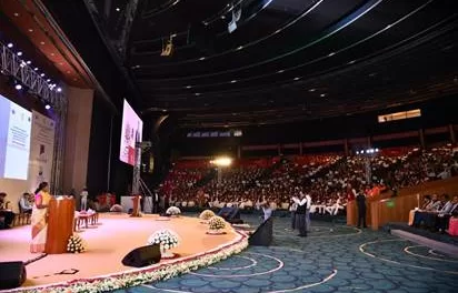 “President of India and Shri JP Nadda Address the 10th Convocation of ABVIMS, Emphasize Doctors’ Role in Healing and Building a Stronger Healthcare System”