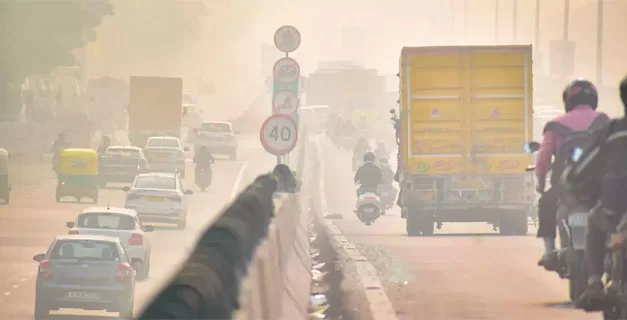 Toxic Air Quality Fuels Surge in Eye Allergies, Dryness Among Delhi Residents: Experts