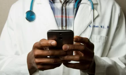 Clinicians’ Phones: A Growing Cybersecurity Risk, Study Finds