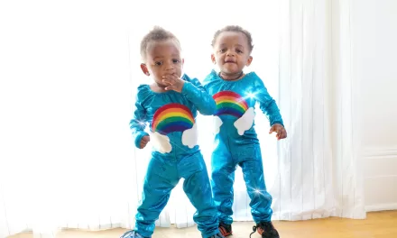 Study Reveals How Developmental Differences Influence Dominance Dynamics in Twins