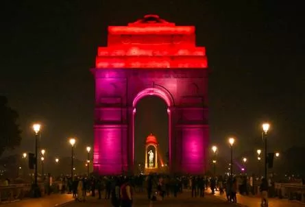 India Lights Up India Gate to Mark World Neglected Tropical Diseases Day 2025