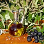 Olive Oil is Healthy—Turns Out Olive Leaf Extract May Be Good for Us, Too