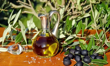 Olive Oil is Healthy—Turns Out Olive Leaf Extract May Be Good for Us, Too