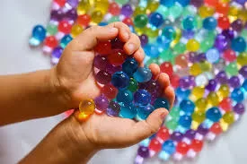 Parents Urge Ban on Water Beads After Child’s Brain Injury