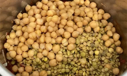 Chickpeas and Lentils Outshine Oats and Wheat in Nutritional Value, Study Finds