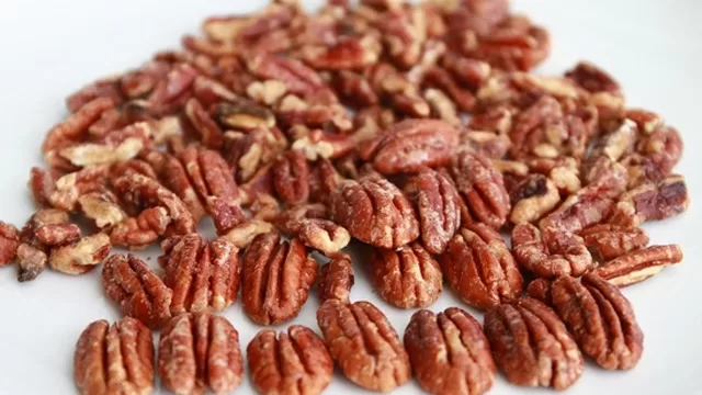 Mumbai Residents Advised: Snack Smart for a Healthier Heart