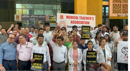 Doctors in Black: Protests Erupt Across Madhya Pradesh Over Controversial DME Appointment