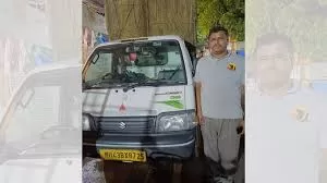 Mumbai Doctor Couple Injured in Train Robbery; Husband Loses Arm