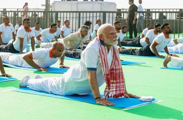 Prime Minister Shri Narendra Modi leads World’s largest ever Yoga Gathering of 3 Lakh Citizens during the celebration of the 11th International Day of Yoga at Visakhapatnam