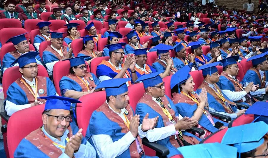 President of India, Smt. Droupadi Murmu Addresses 5th Annual Convocation of All India Institute of Medical Sciences, Bhubaneswar