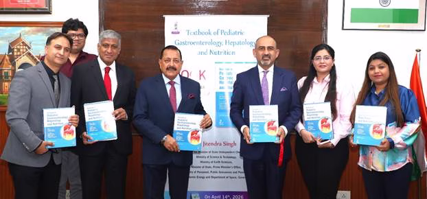 The Human Touch in the Age of Algorithms: Dr. Jitendra Singh Advocates for Clinical Mastery in Medical Education