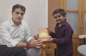 Beyond the Barrier: How a 3-Foot-Tall Physician is Redefining Medical Fitness in India