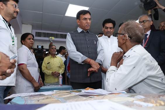 A New Shield for the Workforce: India Launches Nationwide Annual Health Screenings for Workers Over 40