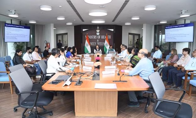 India Prepares Nationwide Rollout of Youth-Led Healthcare Navigation Program Following Promising Pilot